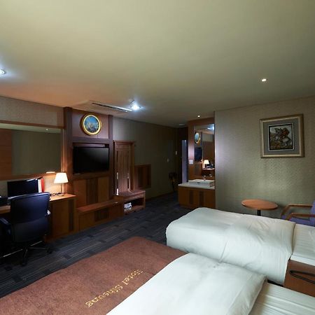 Benikea Premier Hotel Siheung Luaran gambar