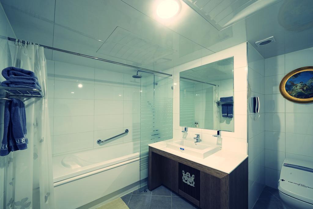Benikea Premier Hotel Siheung Luaran gambar
