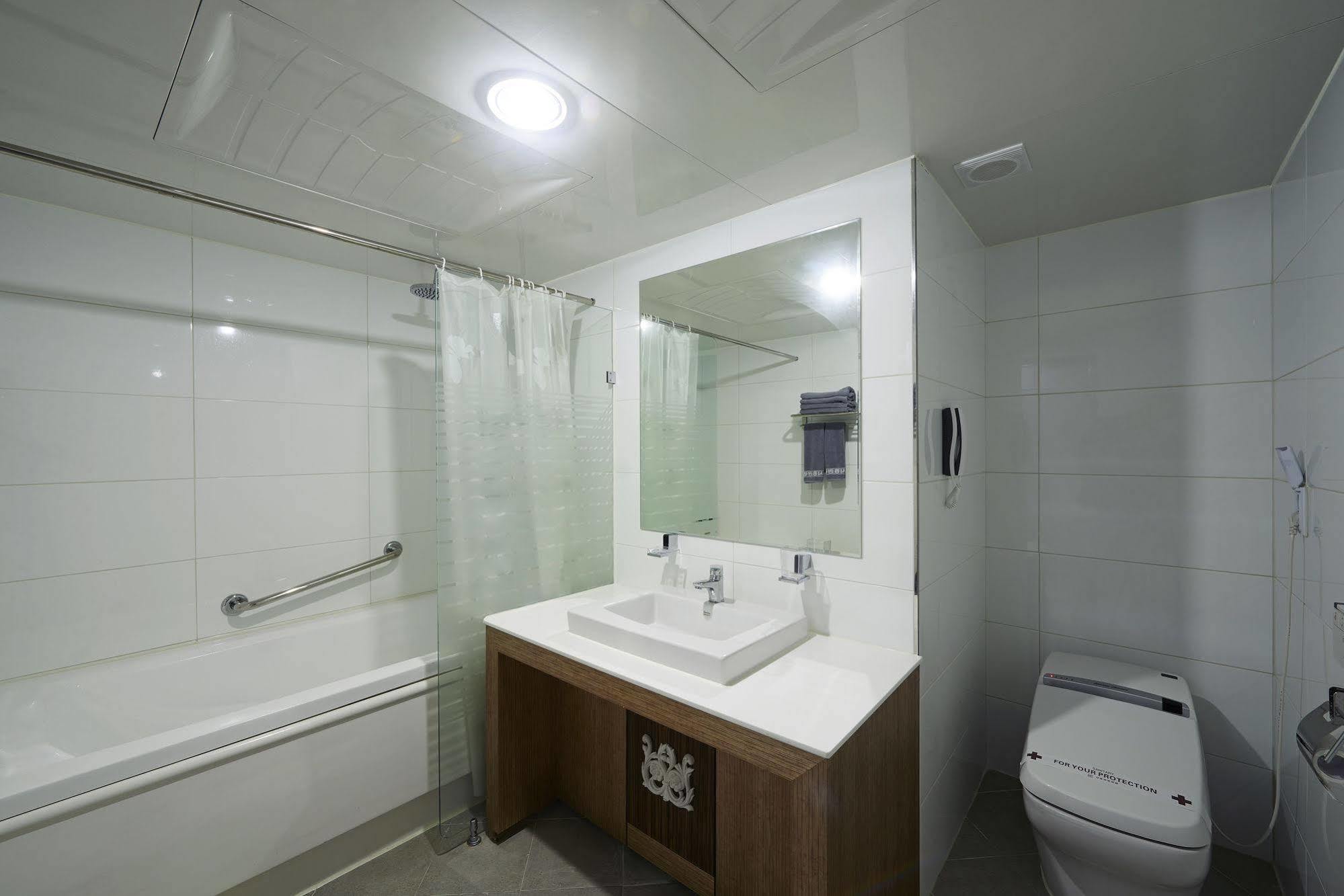 Benikea Premier Hotel Siheung Luaran gambar